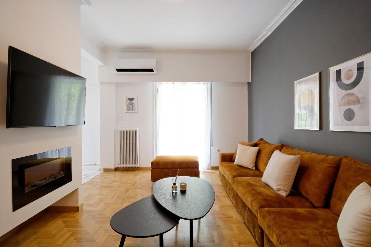 Elegant Big Apartment In Athens Center With Balcony Exteriér fotografie