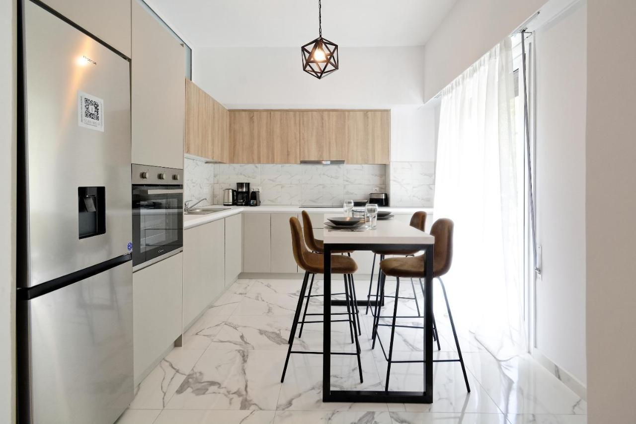 Elegant Big Apartment In Athens Center With Balcony Exteriér fotografie