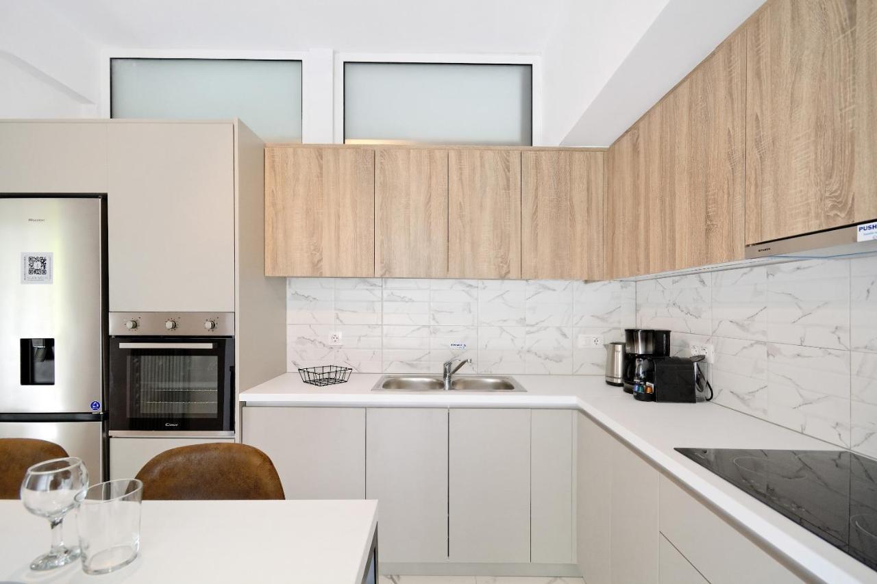 Elegant Big Apartment In Athens Center With Balcony Exteriér fotografie