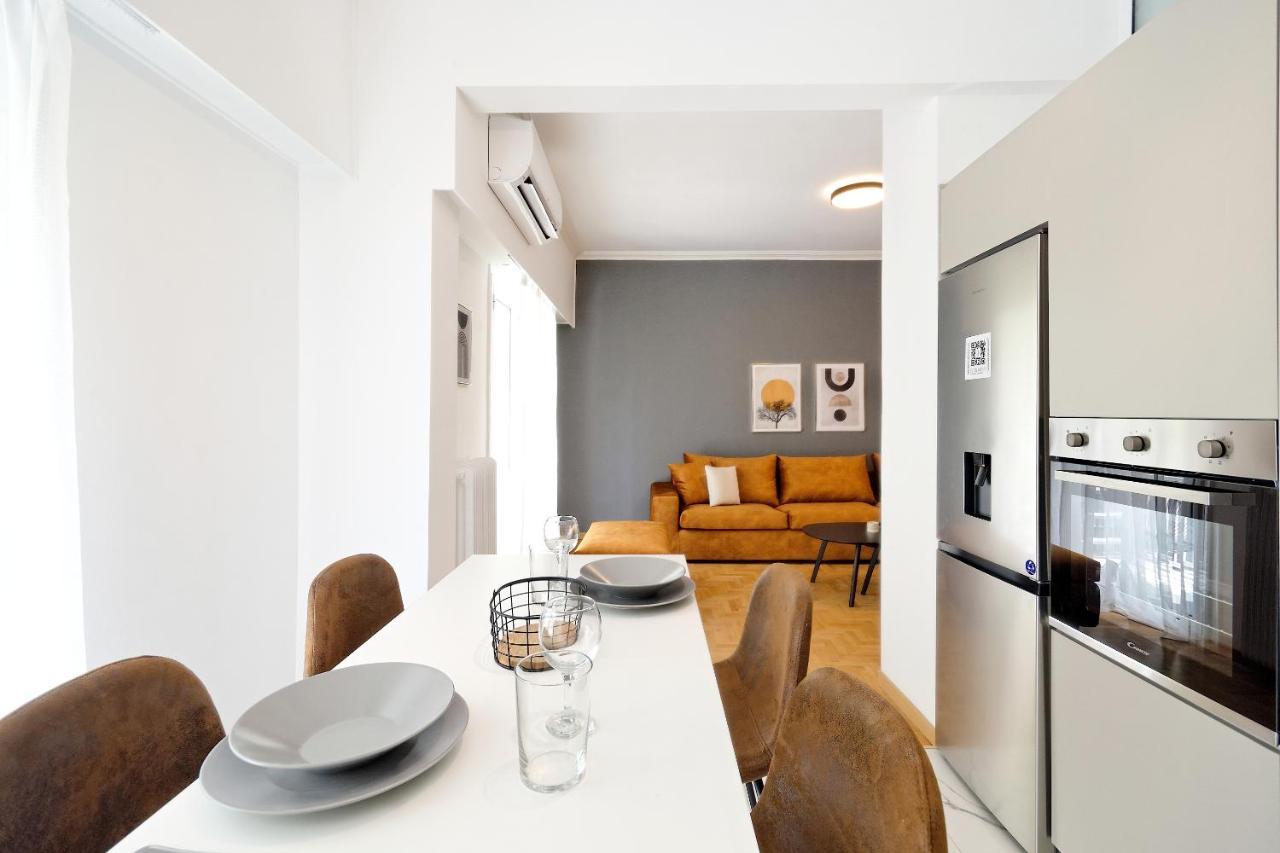 Elegant Big Apartment In Athens Center With Balcony Exteriér fotografie